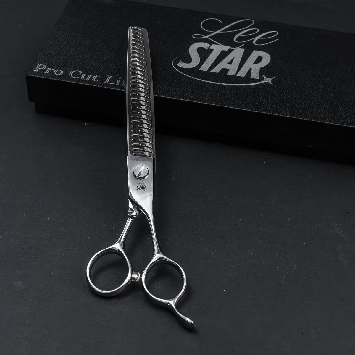 Foarfecă Premium Grooming Canin Chunker Meteor (LeeStar Platinum) - 7.5"